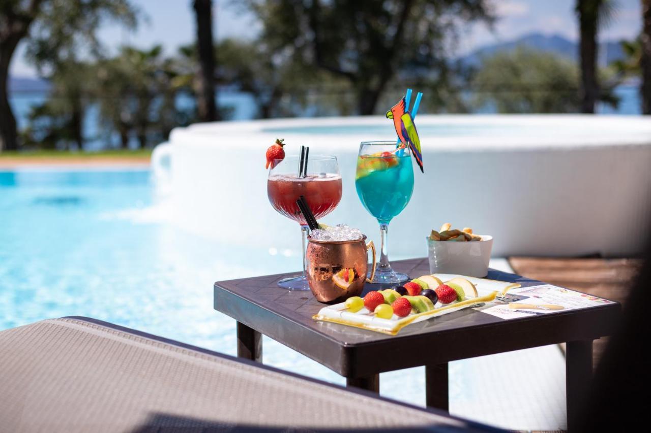 Hotel Eden ตอร์รีเดลเบนาโก ภายนอก รูปภาพ