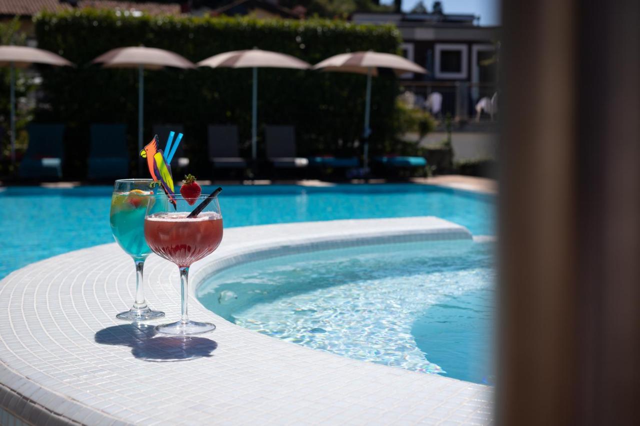 Hotel Eden ตอร์รีเดลเบนาโก ภายนอก รูปภาพ